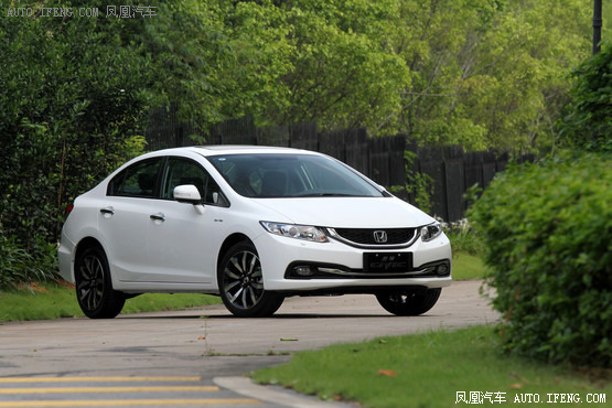 本田思域高清外观 更多高清实拍尽在凤凰网汽车