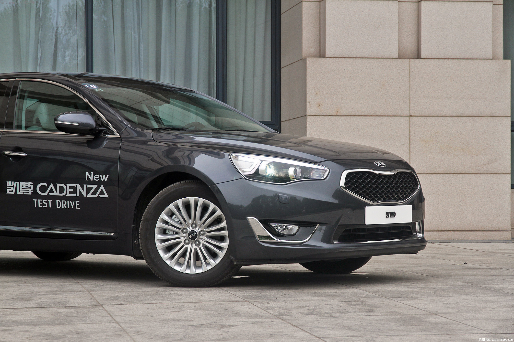 【凯尊图片】_2013款 2.