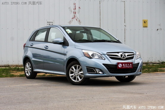 2013款 北京汽车E系列 两厢 1.5L 乐天手动版
