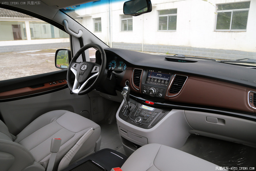 江淮 瑞风m5 内饰(493)                   提示:支持键盘翻页   左