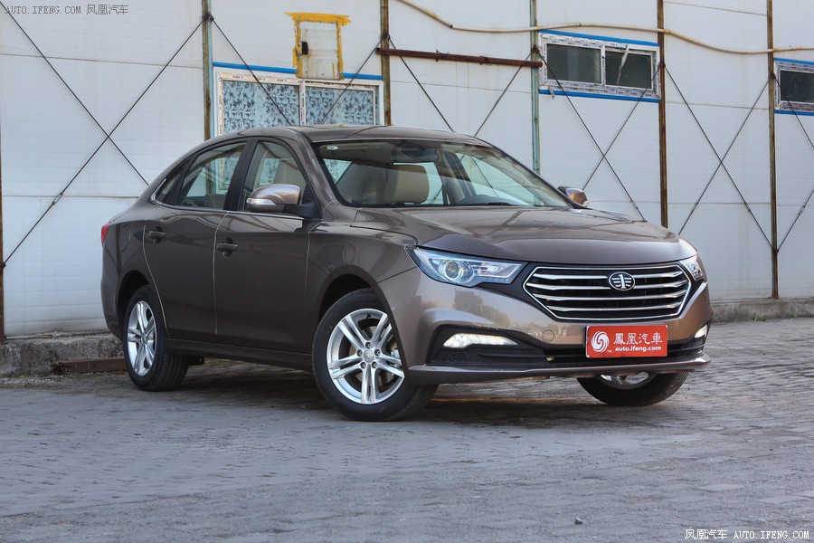 一汽奔腾 - 奔腾b30